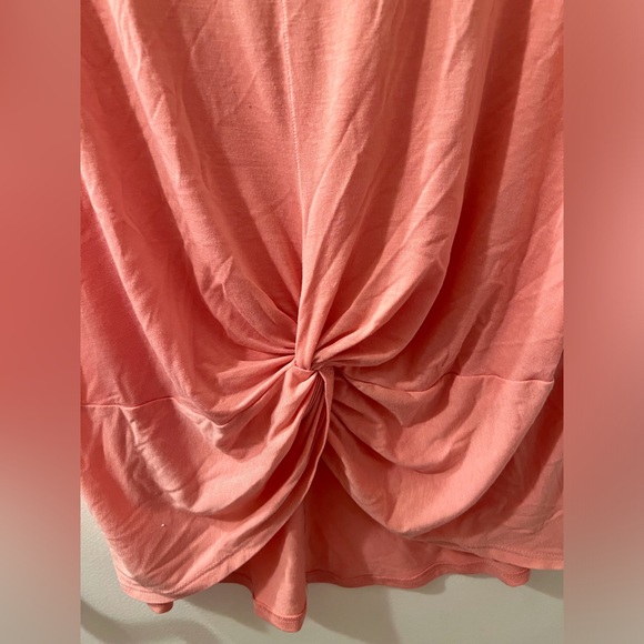 🌺 5 for $15 🌺 
Champion Women’s Top - Picture 3 of 4